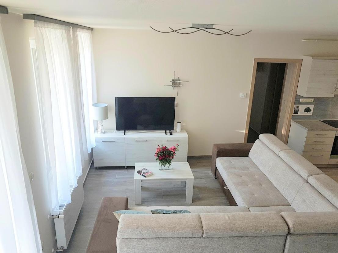 Silver Lodge Apartment 1 إغير المظهر الخارجي الصورة